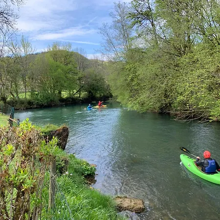 L'arcange 3 Au Calme Franche Comte Bord De Riviere Peche Sur Place Holiday home *